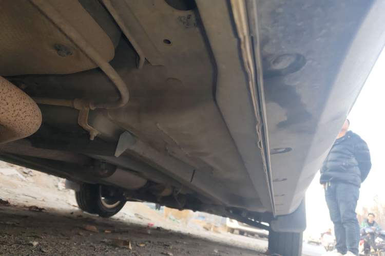 Used BAIC Senova X35 2016 1.5L Manual Elite Edition Chassis Rear Right