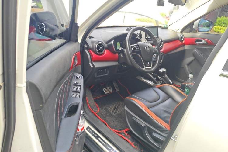 Used BAIC Senova X35 2016 1.5L Automatic Elite Edition Driver Seat