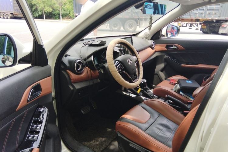 Used BAIC Senova X35 2016 1.5L Automatic Prestige Edition Driver Seat