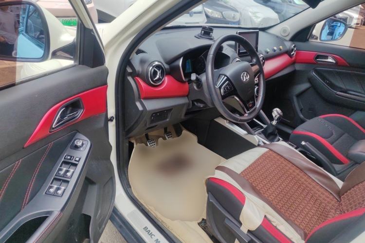 Used BAIC Senova X35 2016 1.5L Manual Elite Edition Driver Seat