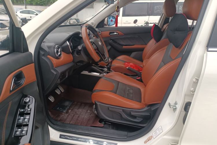 Used BAIC Senova X35 2016 1.5L Manual Luxury Edition Driver Seat