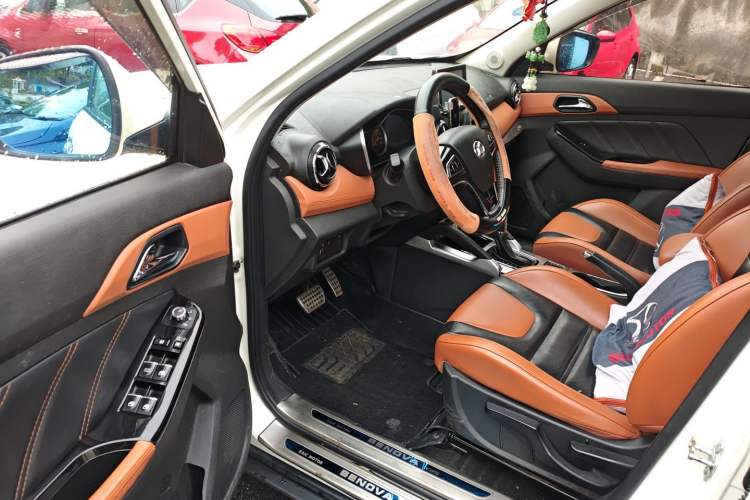 Used BAIC Senova X35 2016 1.5L Automatic Luxury Edition Driver Seat