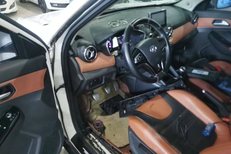 Used BAIC Senova X35 2016 1.5L Manual Luxury Edition Driver Seat