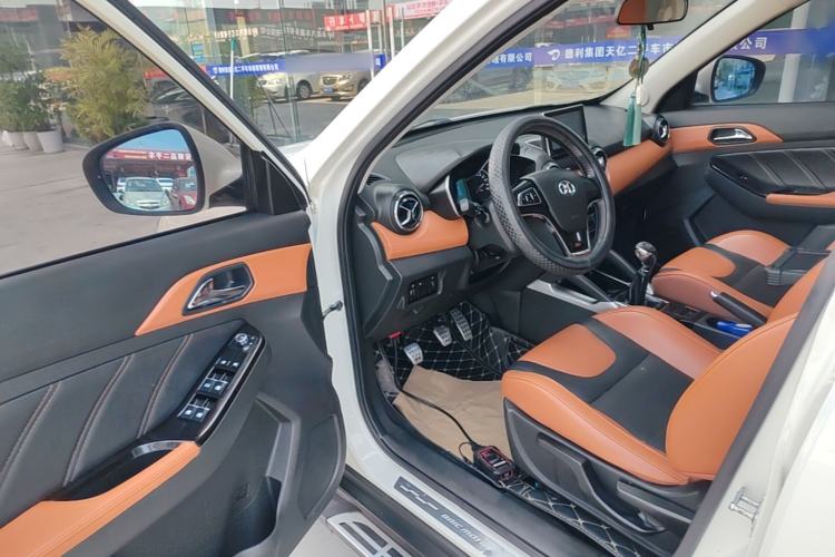 Used BAIC Senova X35 2016 1.5L Manual Luxury Edition Driver Seat