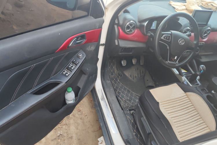 Used BAIC Senova X35 2016 1.5L Manual Elite Edition Driver Seat