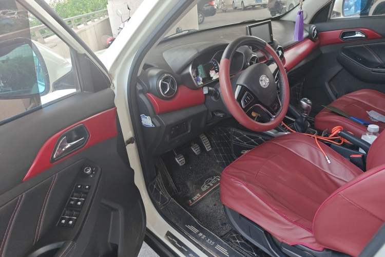 Used BAIC Senova X35 2016 1.5L Manual Elite Edition Driver Seat