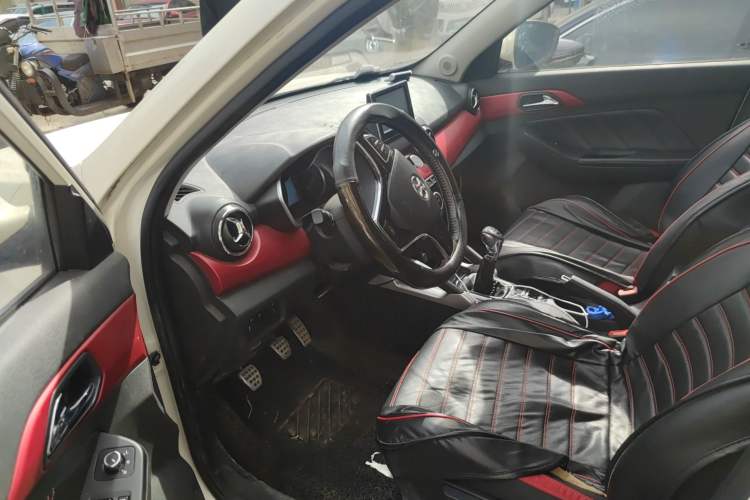 Used BAIC Senova X35 2016 1.5L Manual Elite Edition Driver Seat