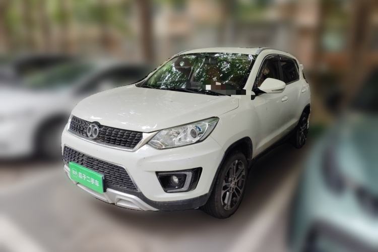 Used BAIC Senova X35 2016 1.5L Manual Luxury Edition Guazi used car, China used car export, Used car for sale, Used cars, Cheapest cars for sale