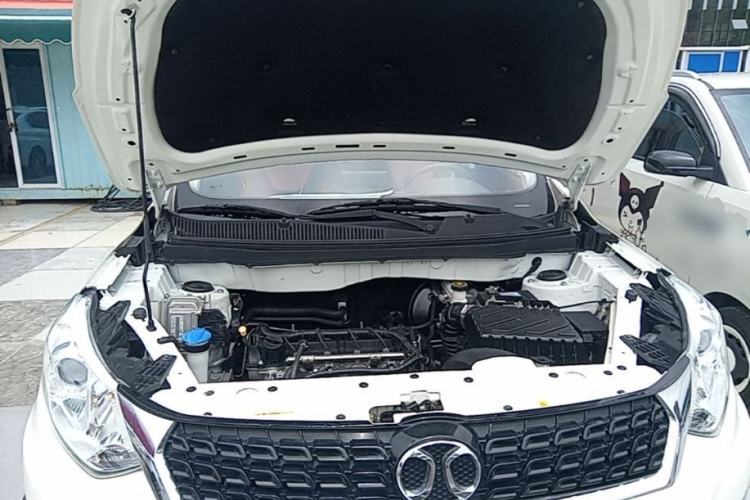 Used BAIC Senova X35 2016 1.5L Automatic Luxury Edition Engine Bay