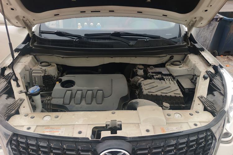 Used BAIC Senova X35 2016 1.5L Automatic Prestige Edition Engine Bay