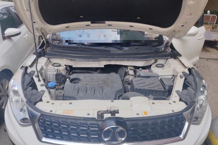 Used BAIC Senova X35 2016 1.5L Manual Luxury Edition Engine Bay