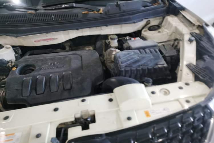 Used BAIC Senova X35 2016 1.5L Manual Luxury Edition Engine Bay