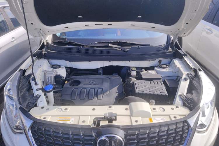 Used BAIC Senova X35 2016 1.5L Automatic Luxury Edition Engine Bay