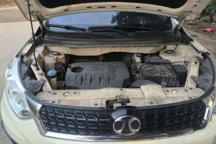 Used BAIC Senova X35 2016 1.5L Automatic Luxury Edition Engine Bay