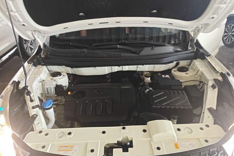 Used BAIC Senova X35 2016 1.5L Manual Luxury Edition Engine Bay