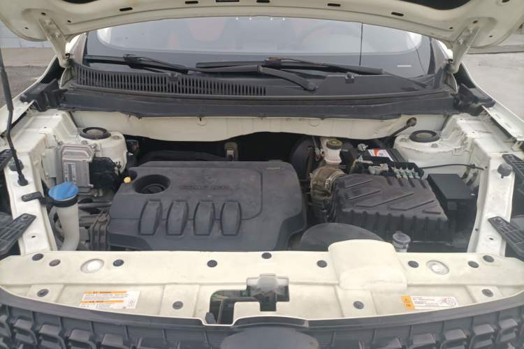 Used BAIC Senova X35 2016 1.5L Automatic Luxury Edition Engine Bay