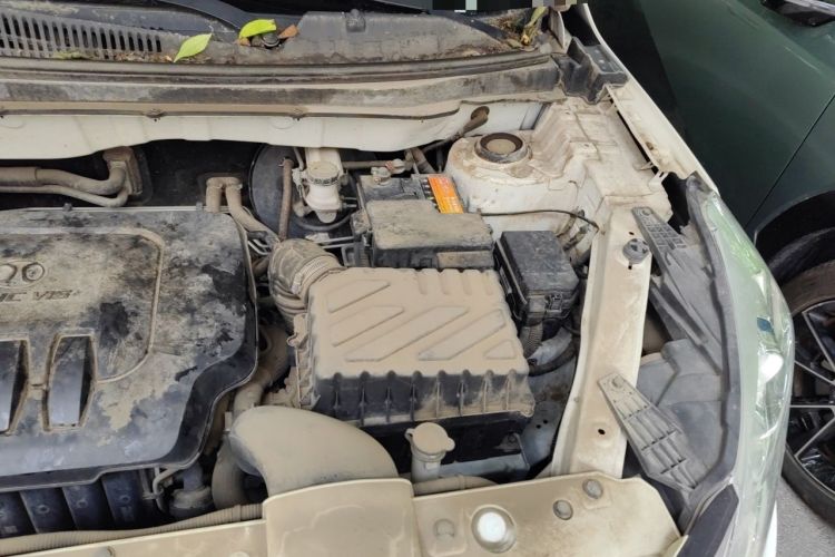 Used BAIC Senova X35 2016 1.5L Manual Luxury Edition Engine Bay Left