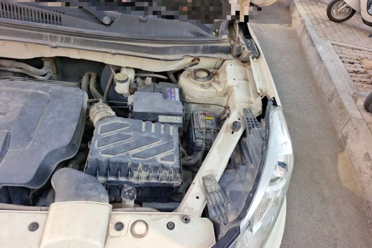 Used BAIC Senova X35 2016 1.5L Manual Luxury Edition Engine Bay Left