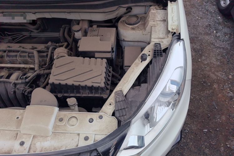 Used BAIC Senova X35 2016 1.5L Manual Elite Edition Engine Bay Left