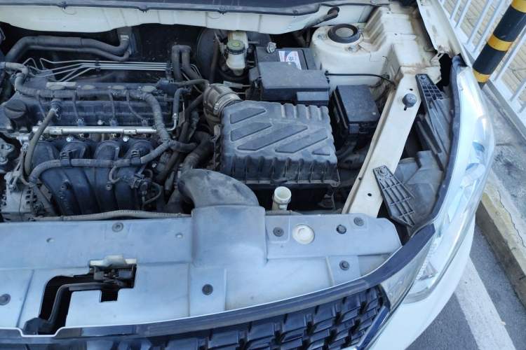 Used BAIC Senova X35 2016 1.5L Automatic Elite Edition Engine Bay Left