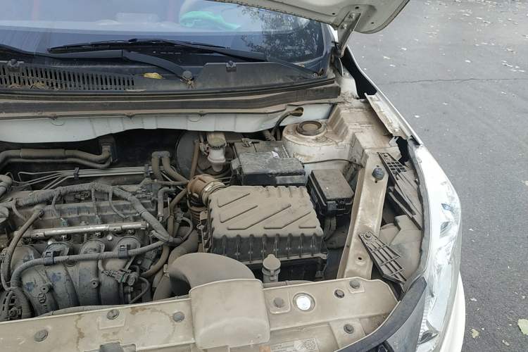 Used BAIC Senova X35 2016 1.5L Manual Elite Edition Engine Bay Left