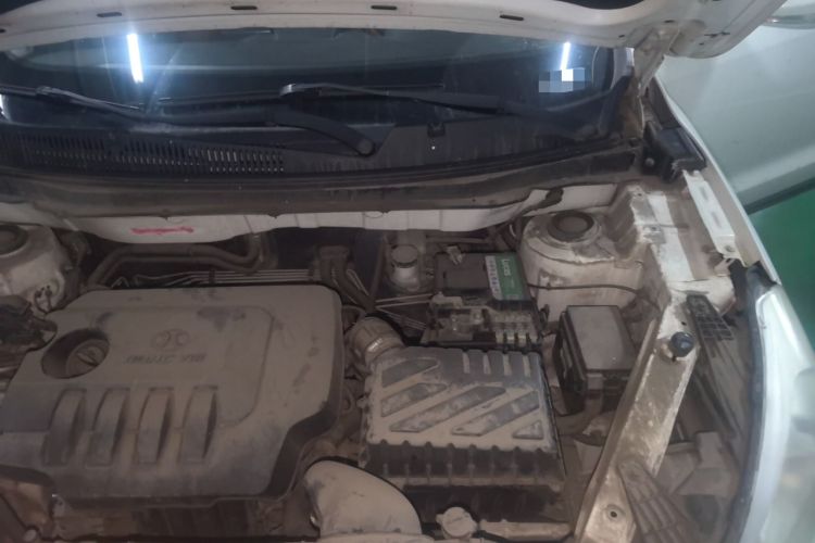 Used BAIC Senova X35 2016 1.5L Manual Luxury Edition Engine Bay Left