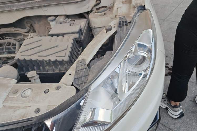 Used BAIC Senova X35 2016 1.5L Manual Elite Edition Engine Bay Left