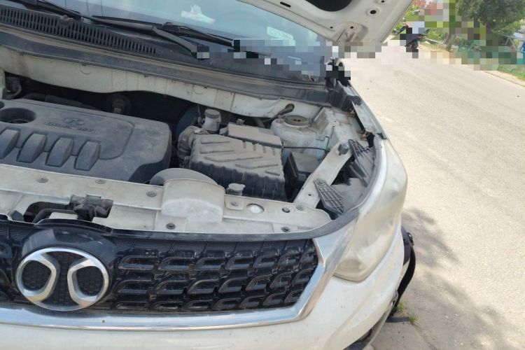 Used BAIC Senova X35 2016 1.5L Automatic Luxury Edition Engine Bay Left
