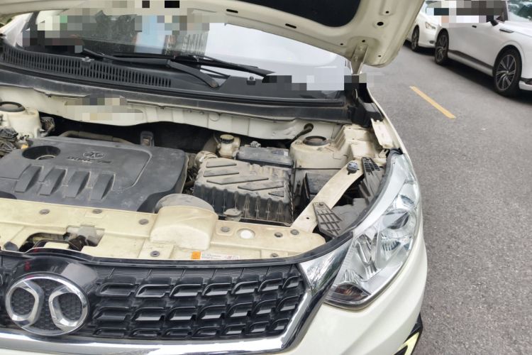 Used BAIC Senova X35 2016 1.5L Manual Luxury Edition Engine Bay Left