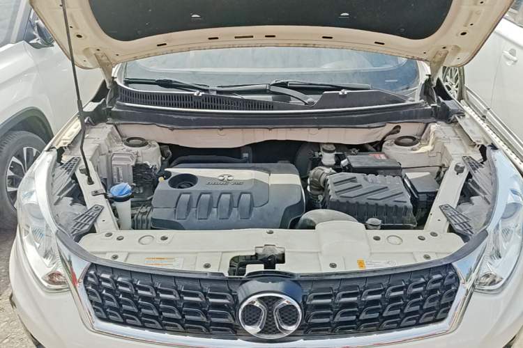 Used BAIC Senova X35 2016 1.5L Automatic Luxury Edition Engine Bay