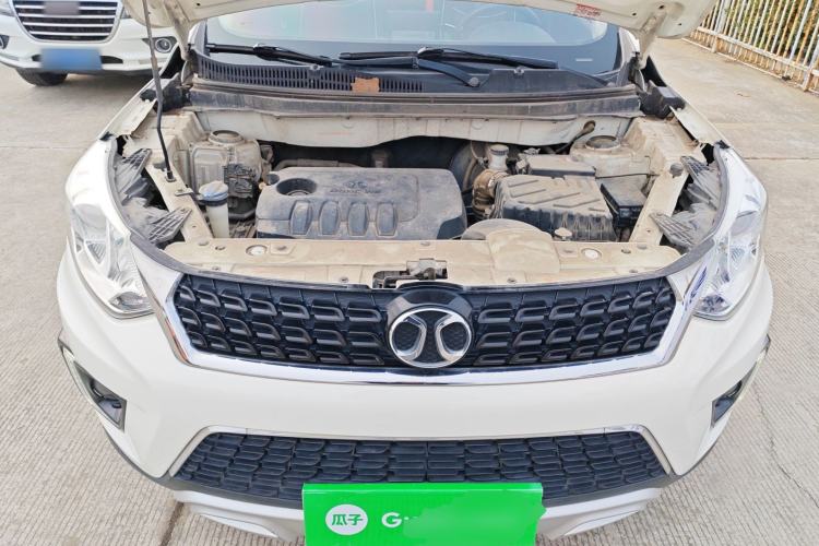 Used BAIC Senova X35 2016 1.5L Manual Luxury Edition Engine Bay