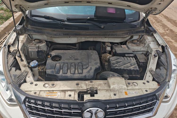 Used BAIC Senova X35 2016 1.5L Automatic Luxury Edition Engine Bay