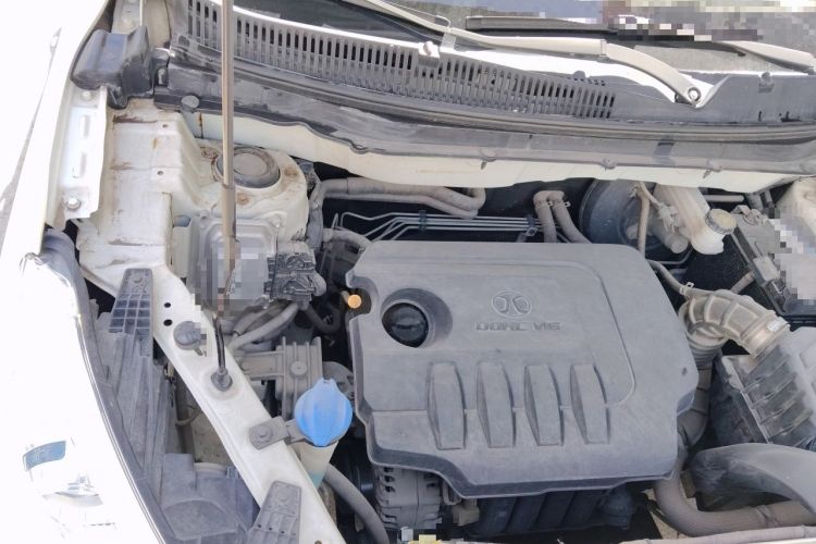 Used BAIC Senova X35 2016 1.5L Manual Luxury Edition Engine Bay Right