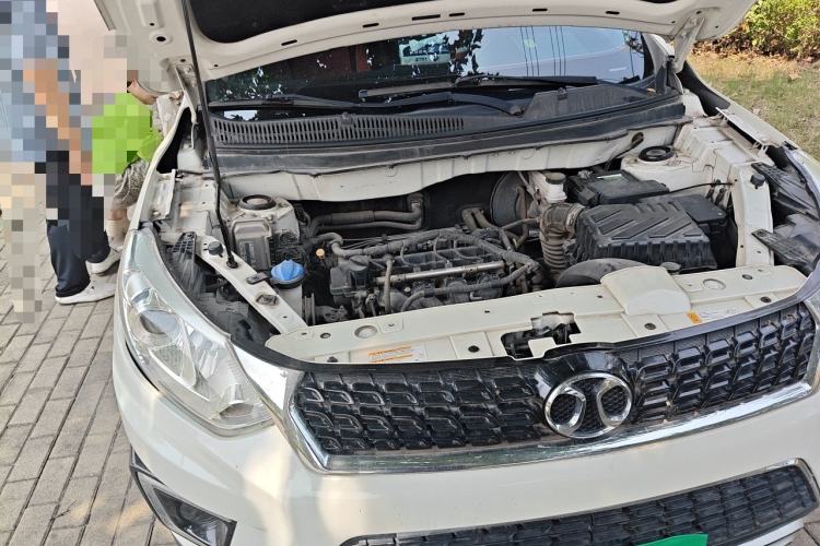 Used BAIC Senova X35 2016 1.5L Automatic Elite Edition Engine Bay Right