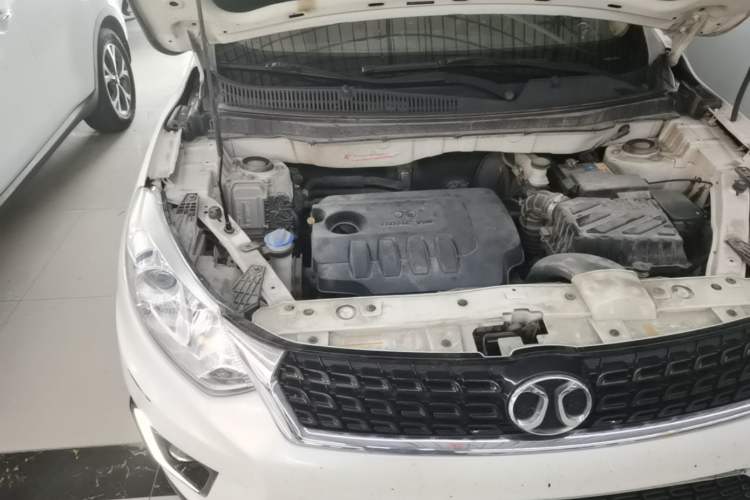 Used BAIC Senova X35 2016 1.5L Automatic Luxury Edition Engine Bay Right