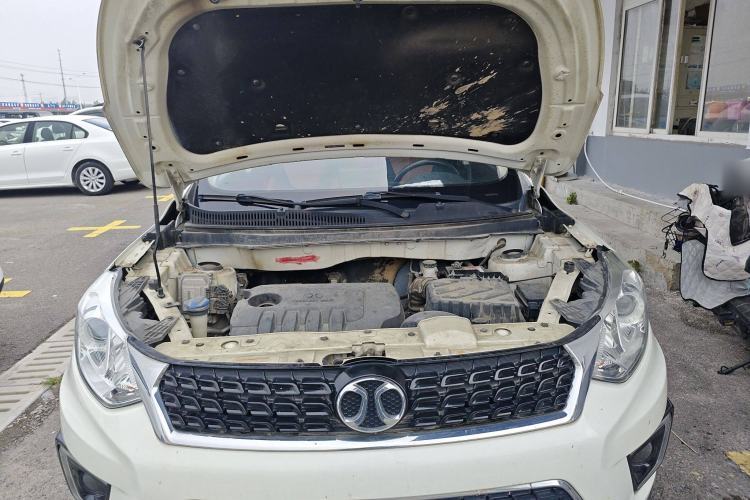Used BAIC Senova X35 2016 1.5L Manual Luxury Edition Engine Bay