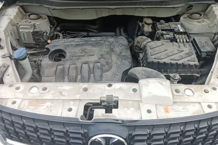 Used BAIC Senova X35 2016 1.5L Automatic Luxury Edition Engine Bay