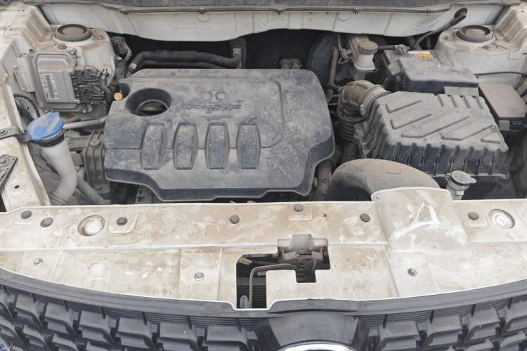 Used BAIC Senova X35 2016 1.5L Manual Luxury Edition Engine Bay
