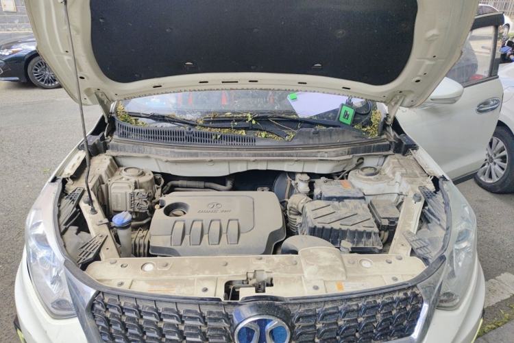 Used BAIC Senova X35 2016 1.5L Manual Luxury Edition Engine Bay