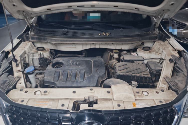 Used BAIC Senova X35 2016 1.5L Automatic Luxury Edition Engine Bay