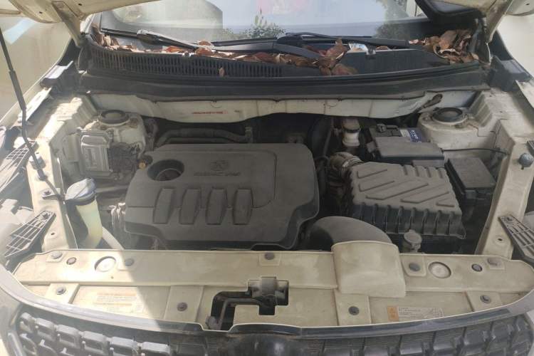 Used BAIC Senova X35 2016 1.5L Manual Luxury Edition Engine Bay