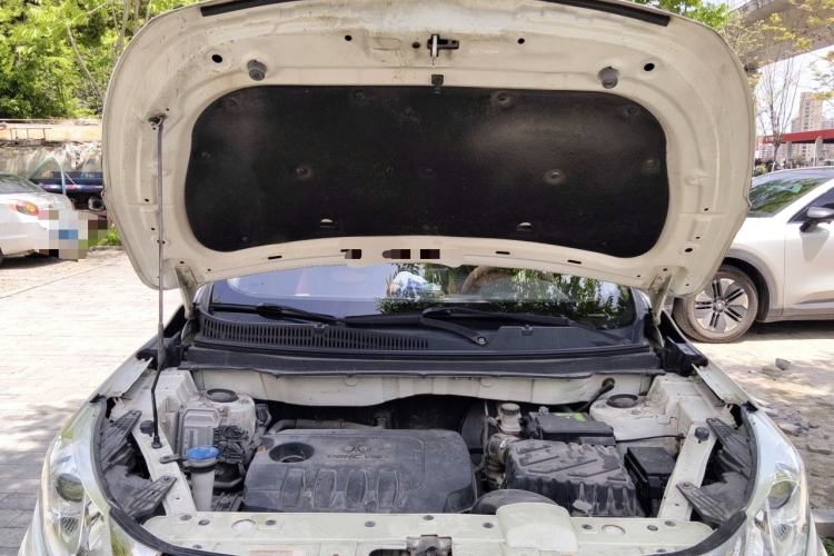 Used BAIC Senova X35 2016 1.5L Manual Luxury Edition Engine Bay