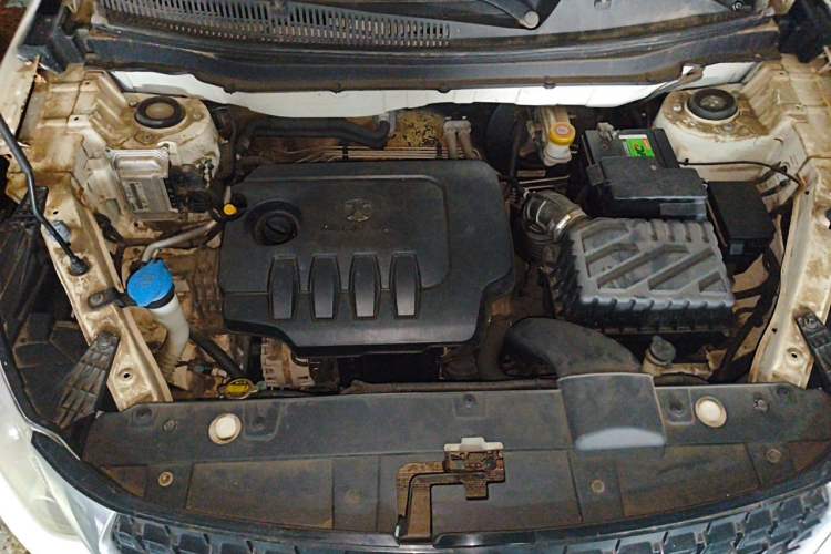 Used BAIC Senova X35 2016 1.5L Automatic Luxury Edition Engine Bay