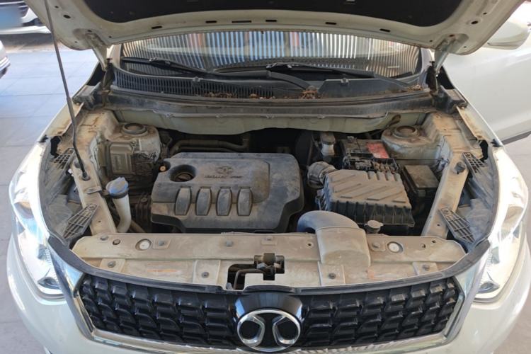 Used BAIC Senova X35 2016 1.5L Manual Luxury Edition Engine Bay