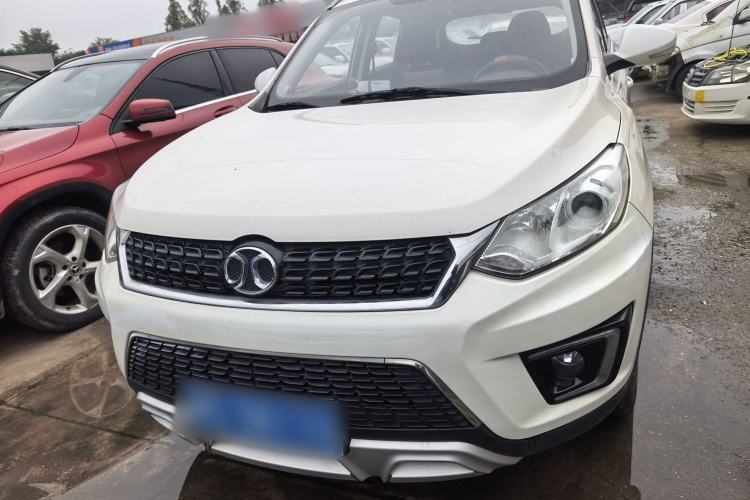 Used BAIC Senova X35 2016 1.5L Manual Elite Edition Exterior 1