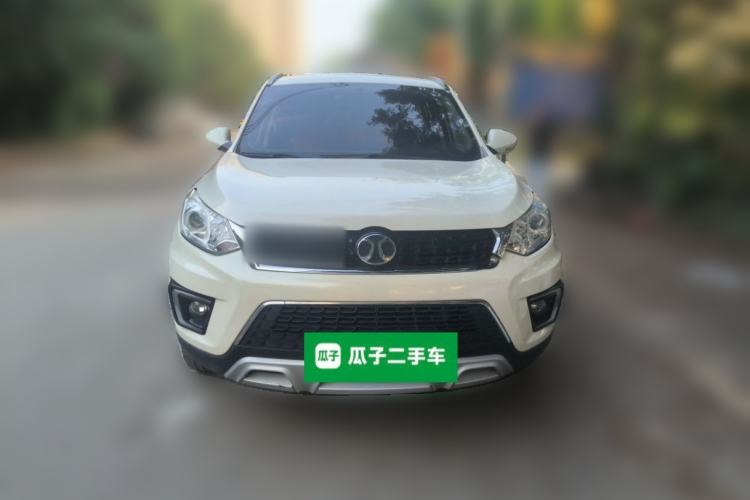 Used BAIC Senova X35 2016 1.5L Automatic Luxury Edition Exterior 1