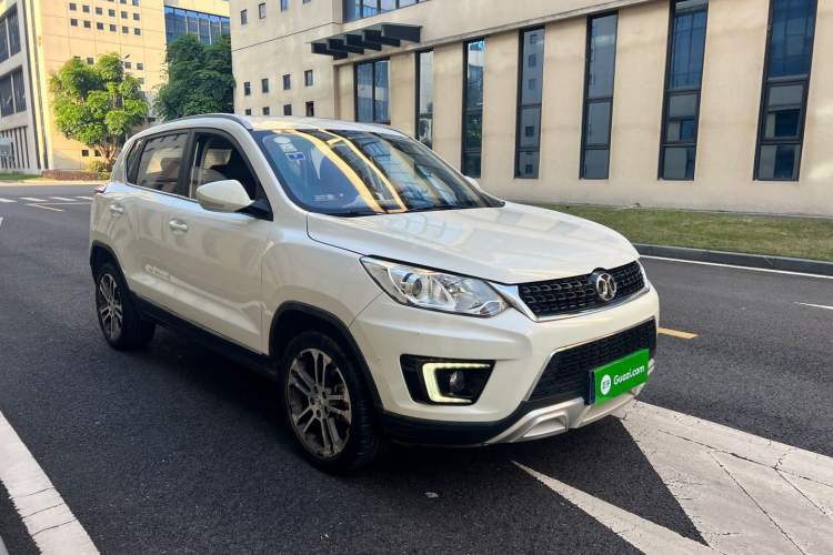 Used BAIC Senova X35 2016 1.5L Automatic Elite Edition Exterior 1