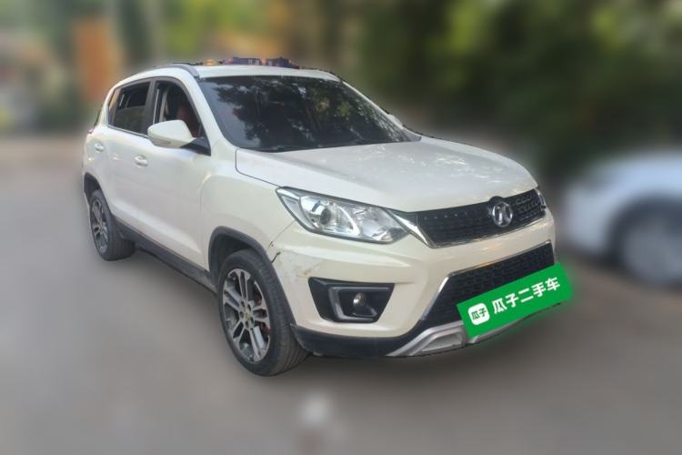 Used BAIC Senova X35 2016 1.5L Automatic Luxury Edition Exterior 2
