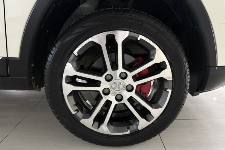 Used BAIC Senova X35 2016 1.5L Automatic Luxury Edition Exterior 2