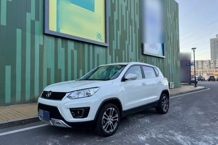 Used BAIC Senova X35 2016 1.5L Automatic Luxury Edition Exterior 3